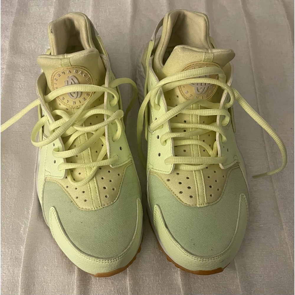 Nike Air Huarache Run Women's Running Shoes Sz 9